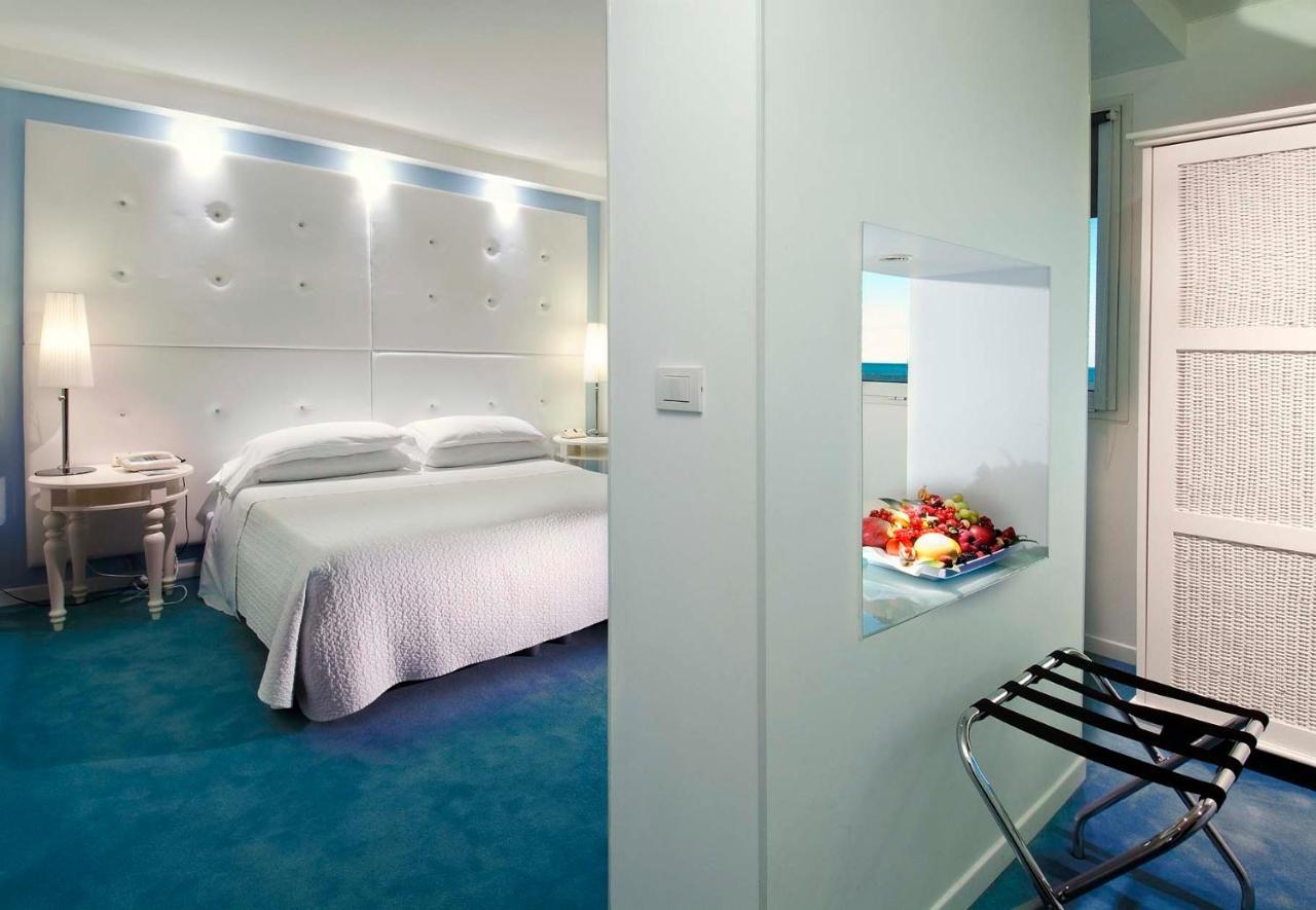 Hotel Mediterraneo Ριτσόνε Εξωτερικό φωτογραφία