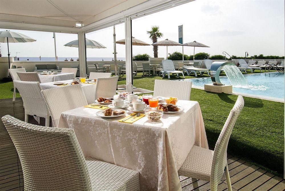 Hotel Mediterraneo Ριτσόνε Εξωτερικό φωτογραφία