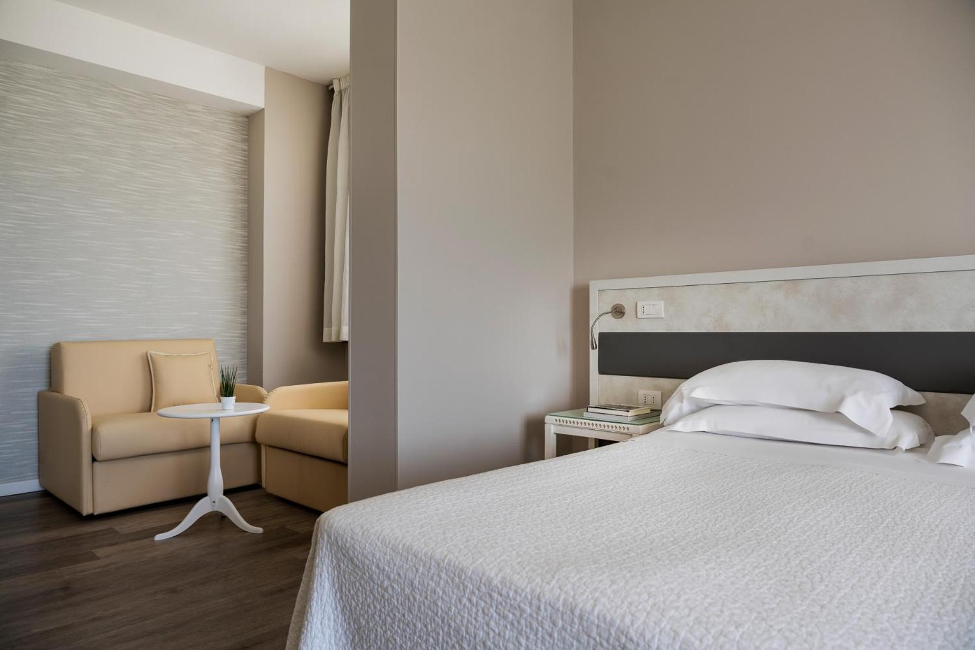 Hotel Mediterraneo Ριτσόνε Εξωτερικό φωτογραφία