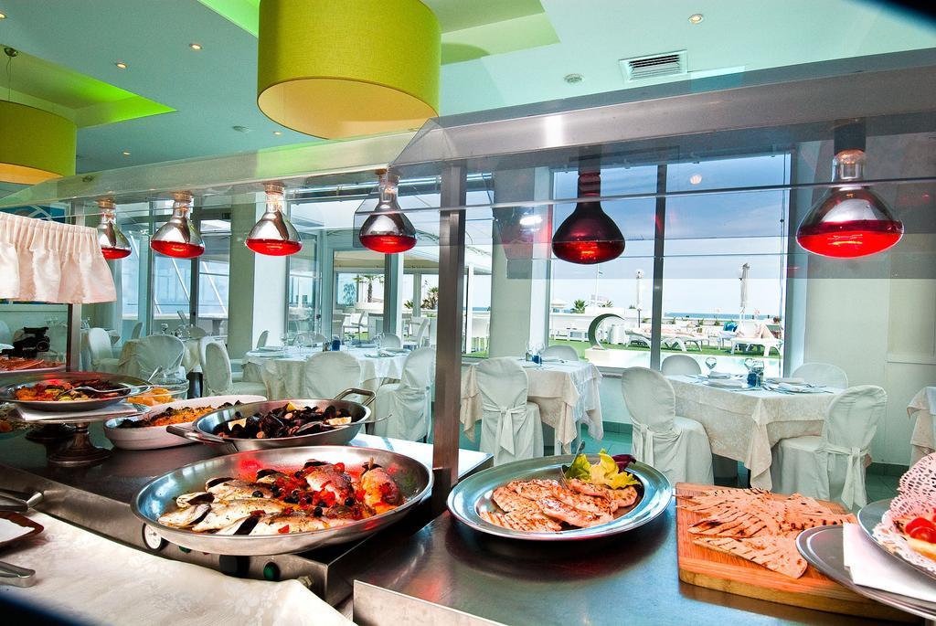 Hotel Mediterraneo Ριτσόνε Εξωτερικό φωτογραφία